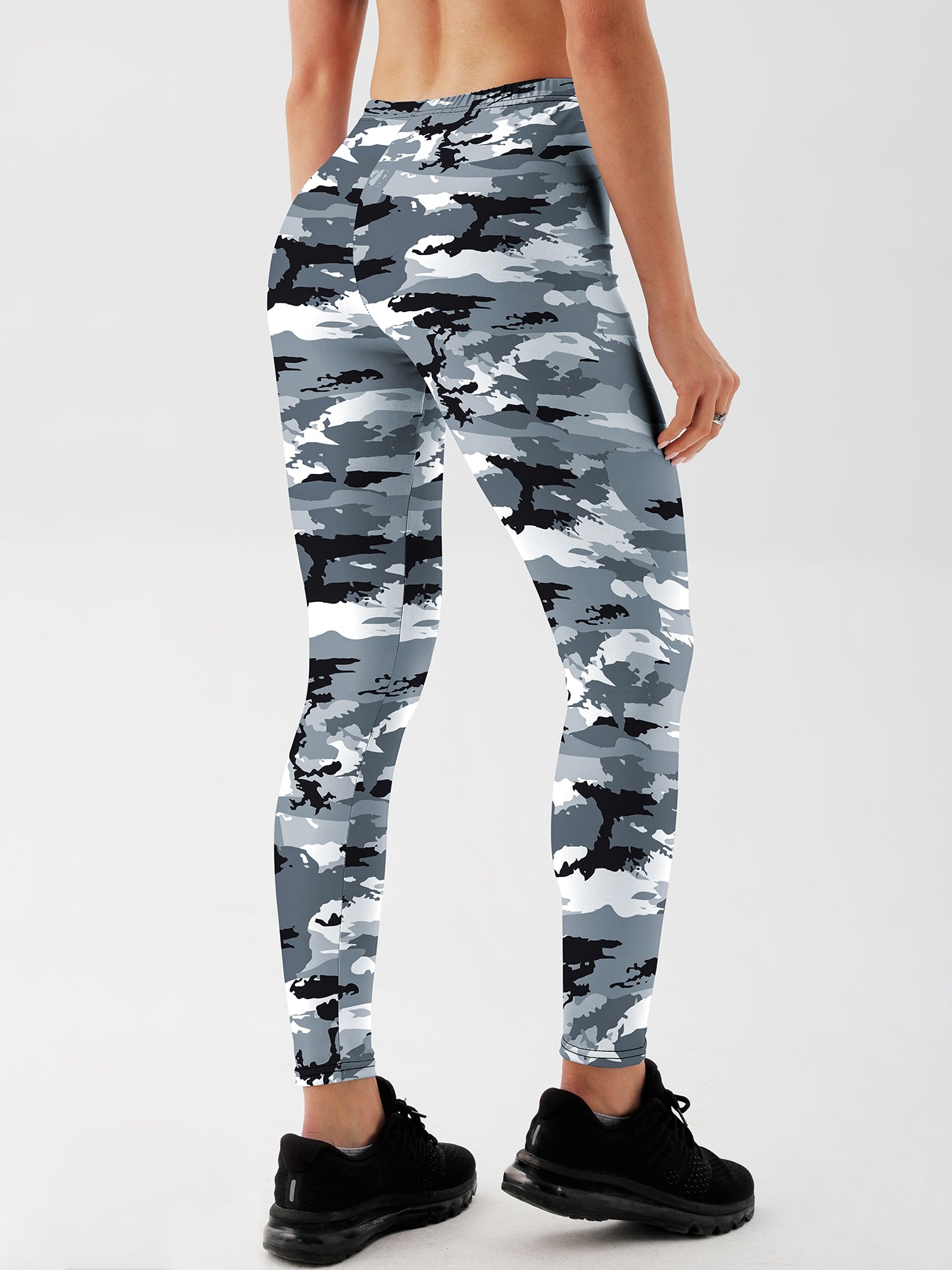 Busted Camo Leggings